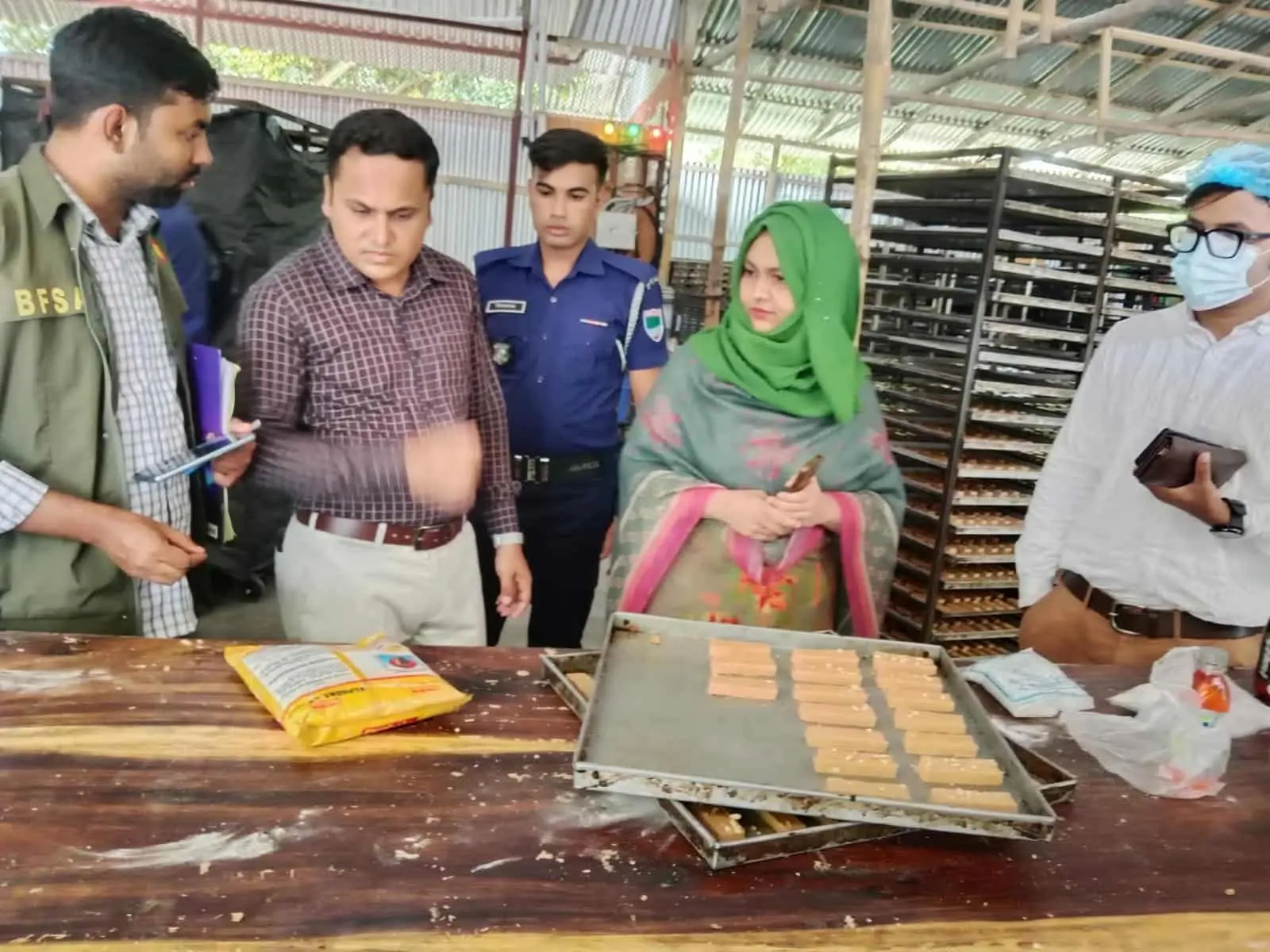ঝিনাইদহে  ১টি বেকারীকে  জরিমানা করেছেন ভোক্তা অধিকার অধিদপ্তর-দিগন্ত খবর